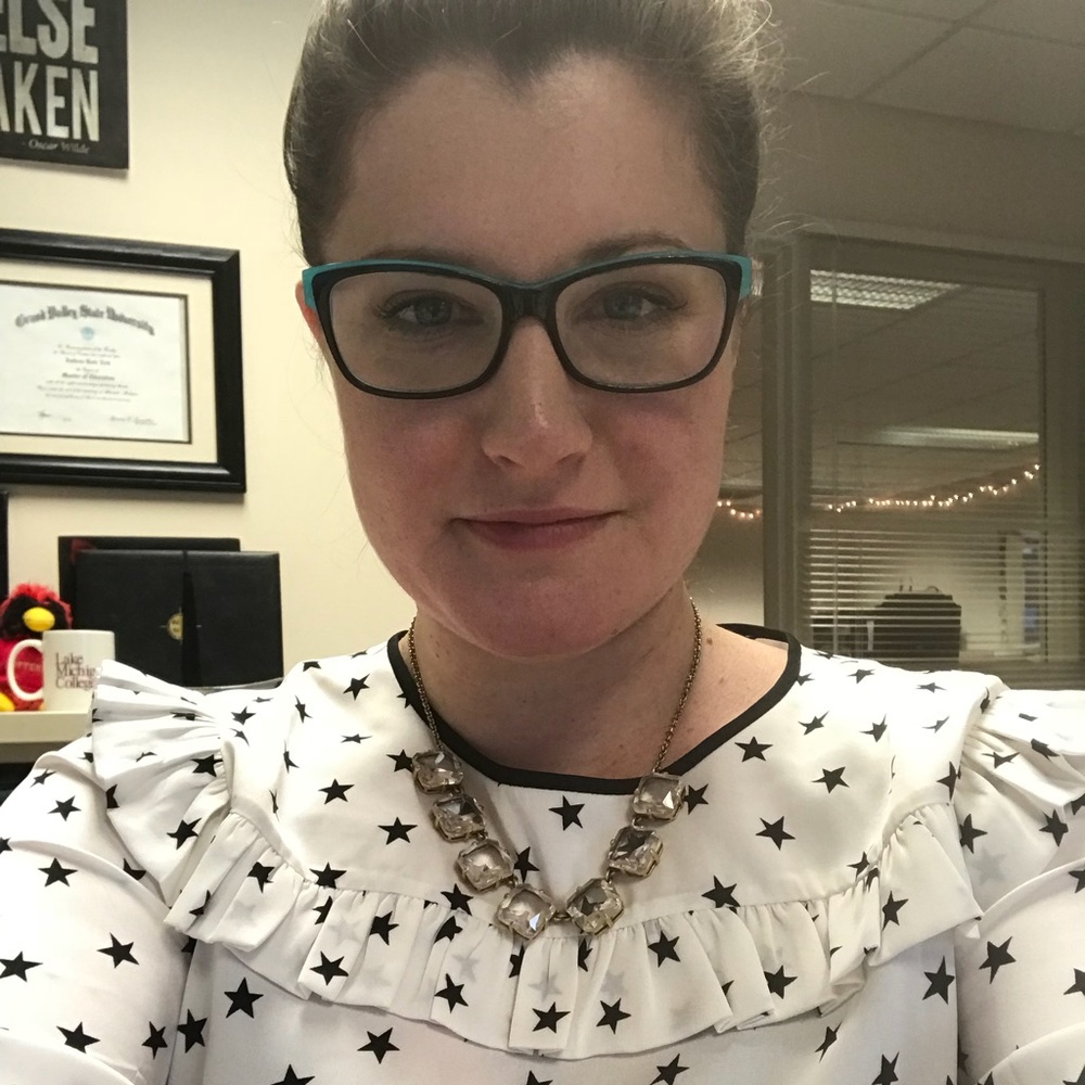 Meet your Posher, Andrea